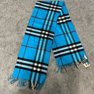 New Burberry Cashmere Scarf